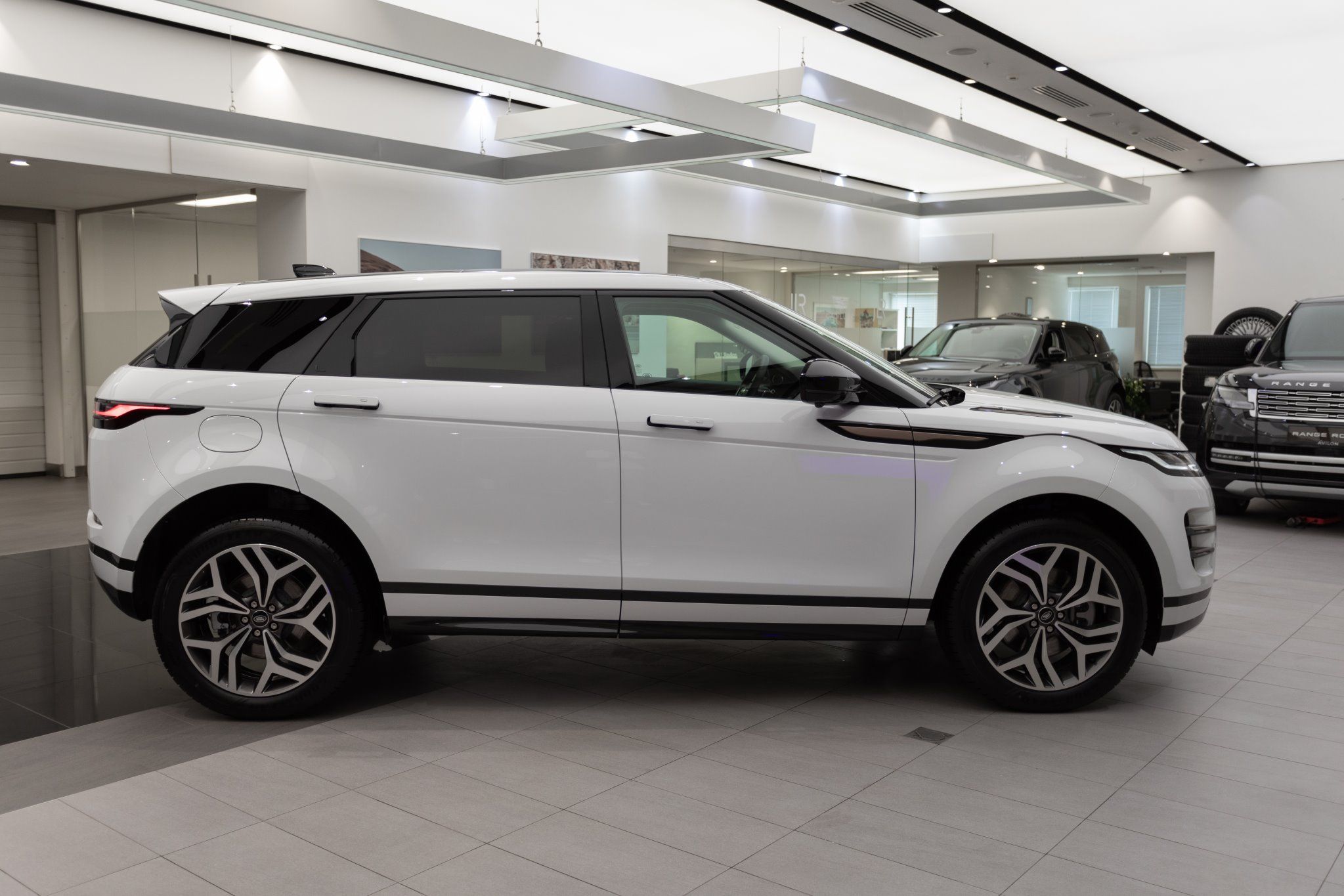 Range Rover Evoque 2.0 I4 249 PS 4WD Driving Light Glory